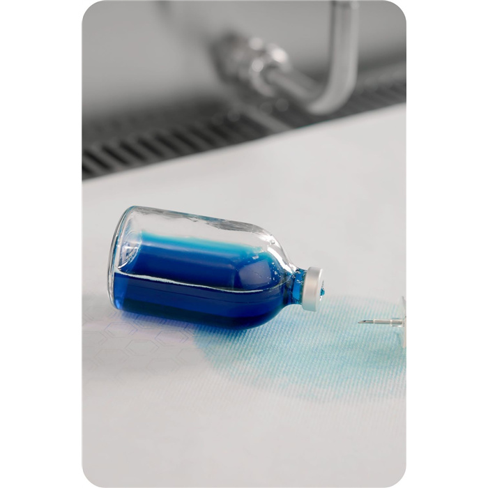 Absorbent work pads with blue mesh structure, sterile, 26 x 42 cm, 50 pcs. Absorbent work pads with blue mesh structure, sterile, 26 x 42 cm, 50 pcs.