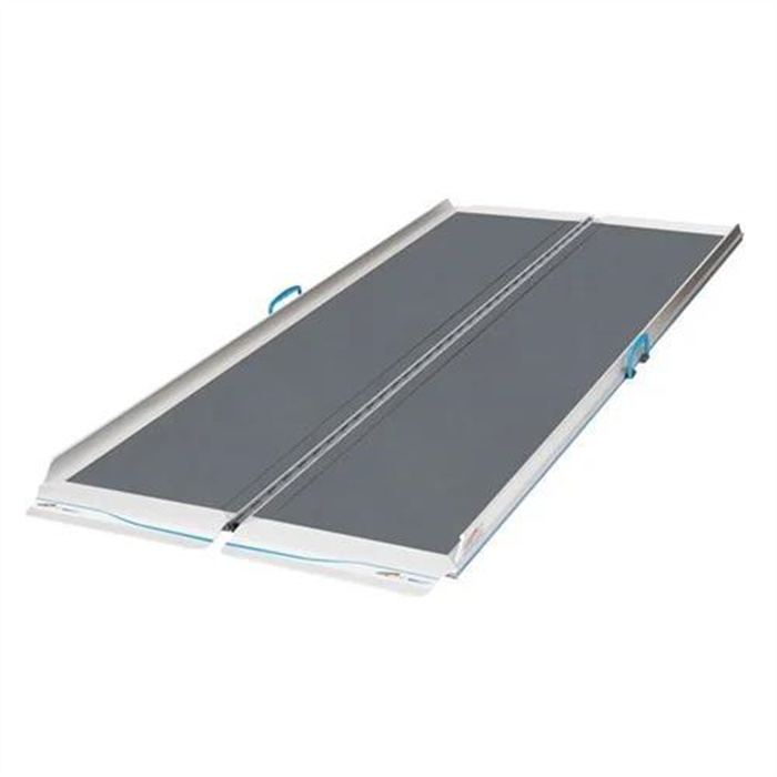 Aerolight-xtra 150 cm
tragbare Rampe Aerolight-xtra 150 cm
tragbare Rampe