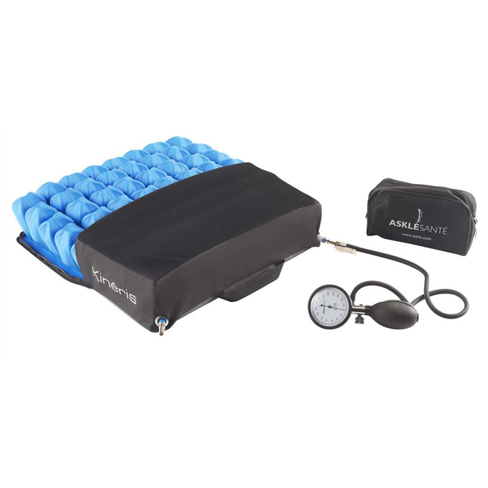 ANTIDEKUBITUSKISSEN KINERIS 7CM HOCH 
MONOKOMPARTIMENT 46.5 X 46.5 CM ANTIDEKUBITUSKISSEN KINERIS 7CM HOCH 
MONOKOMPARTIMENT 46.5 X 46.5 CM