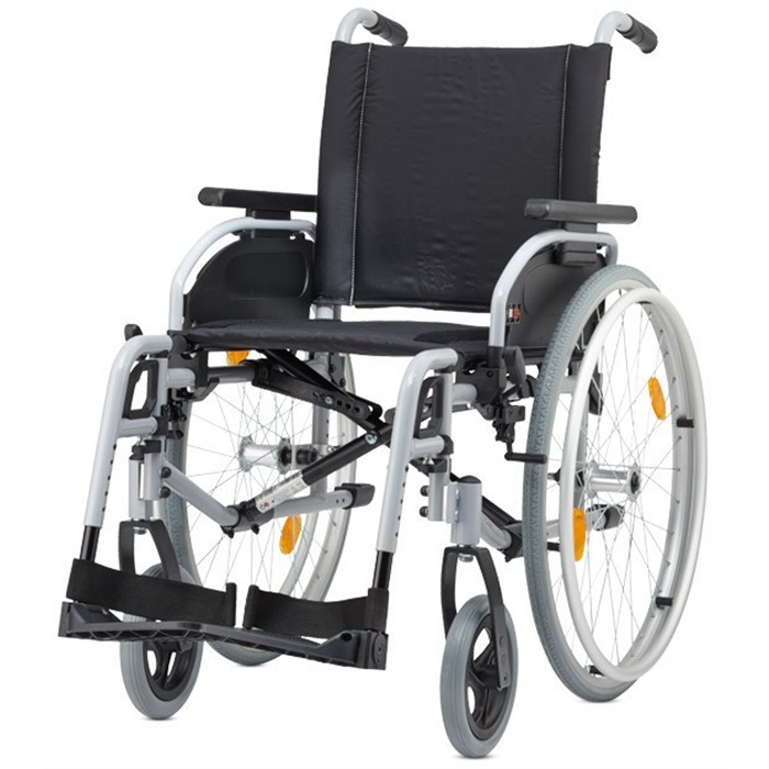 Fauteuil roulant léger sans dossier, largeur d’assise 37 cm
Charge max : 125 kg, pliable Fauteuil roulant léger sans dossier, largeur d’assise 37 cm
Charge max : 125 kg, pliable