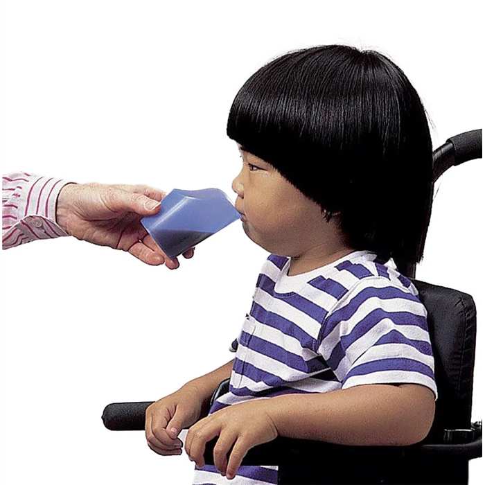 Flexible Arzneibecher, 59 ml, blau (5 Stück) Flexible Arzneibecher, 59 ml, blau (5 Stück)