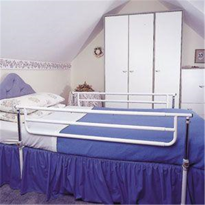 Homecraft Bed guardrail Castle Homecraft Bed guardrail Castle