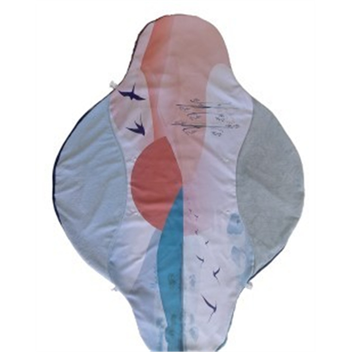 Kit Horizen Cape,
grande taille, 195 x 140 cm Kit Horizen Cape,
grande taille, 195 x 140 cm